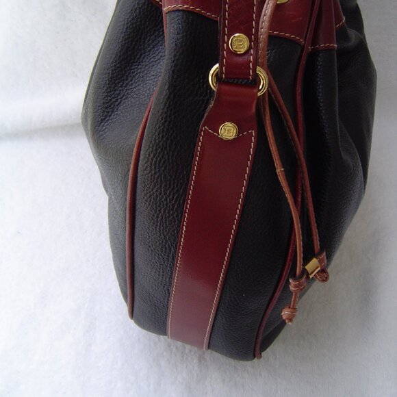 AUTHENTIC BALLY BLACK PEBBLE LEATHER DRAWSTRING SATCHEL EUC - Picture 2 of 16